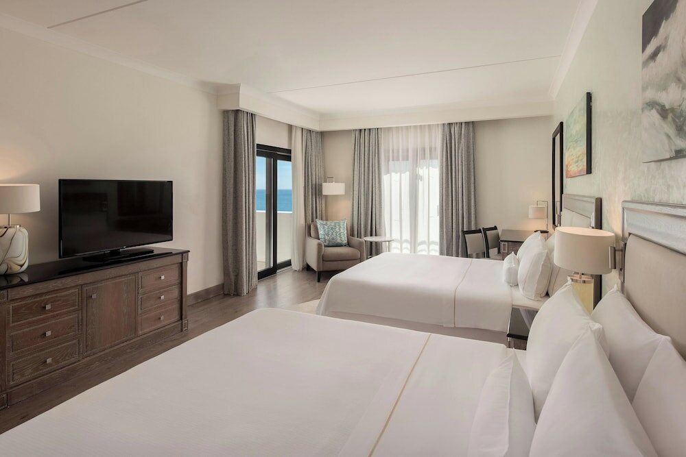 Фото Westin Dragonara