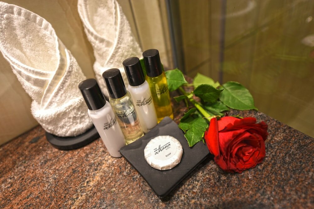 Фото Отель The Athena