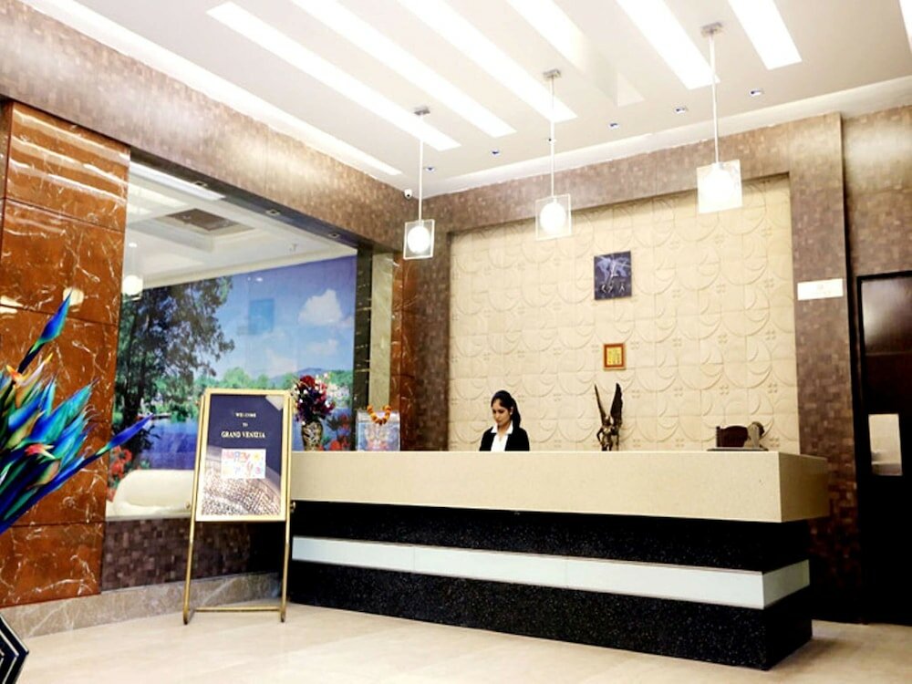 Фото Venizia Sarovar Portico Delhi