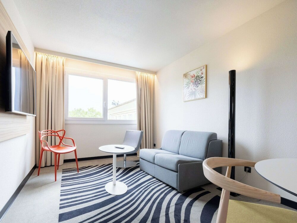 Фото Novotel Suites Montpellier