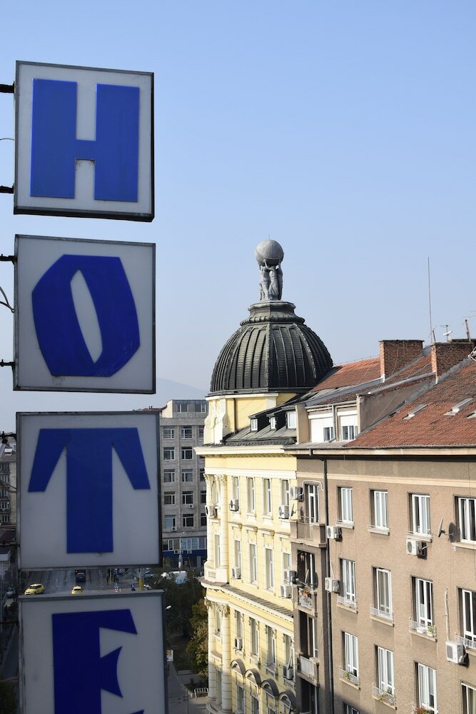 Фото Slavyanska Beseda Hotel