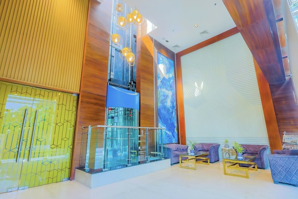 Фото Hyphen Business Hotel