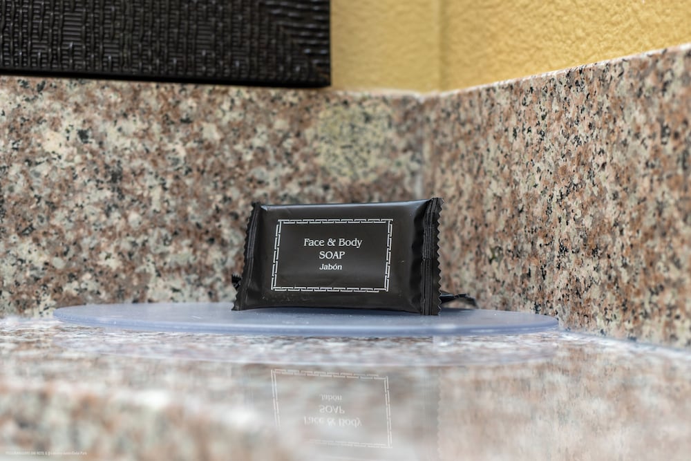 Фото The Bungalows Hotel & Event Center