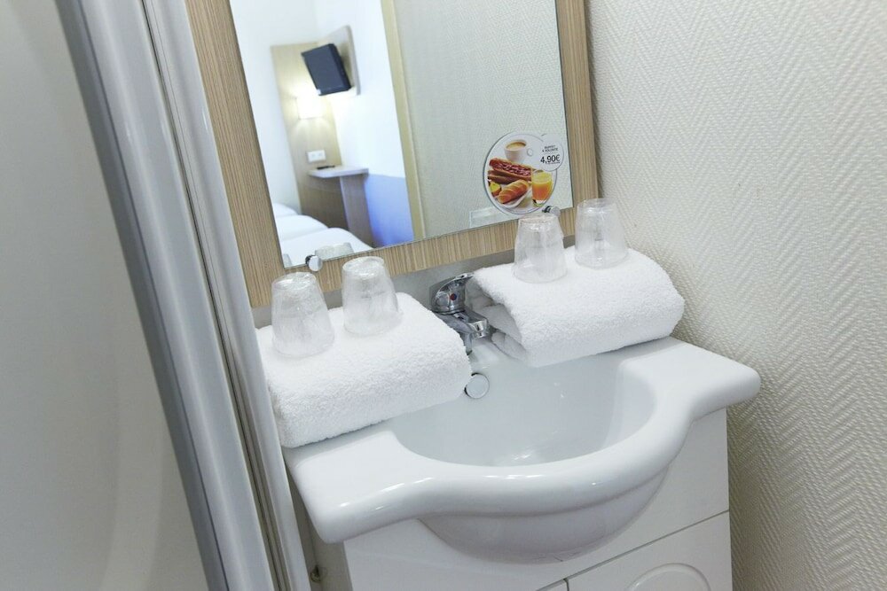 Фото Hôtel Kennedy Parc des Expositions