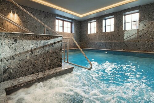 Внешний вид отеля Theaterhotel De Oranjerie в Рурмонде, фото 5