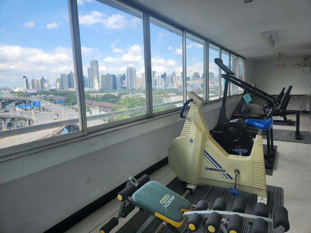 Фото Interchange Tower Serviced Apartment