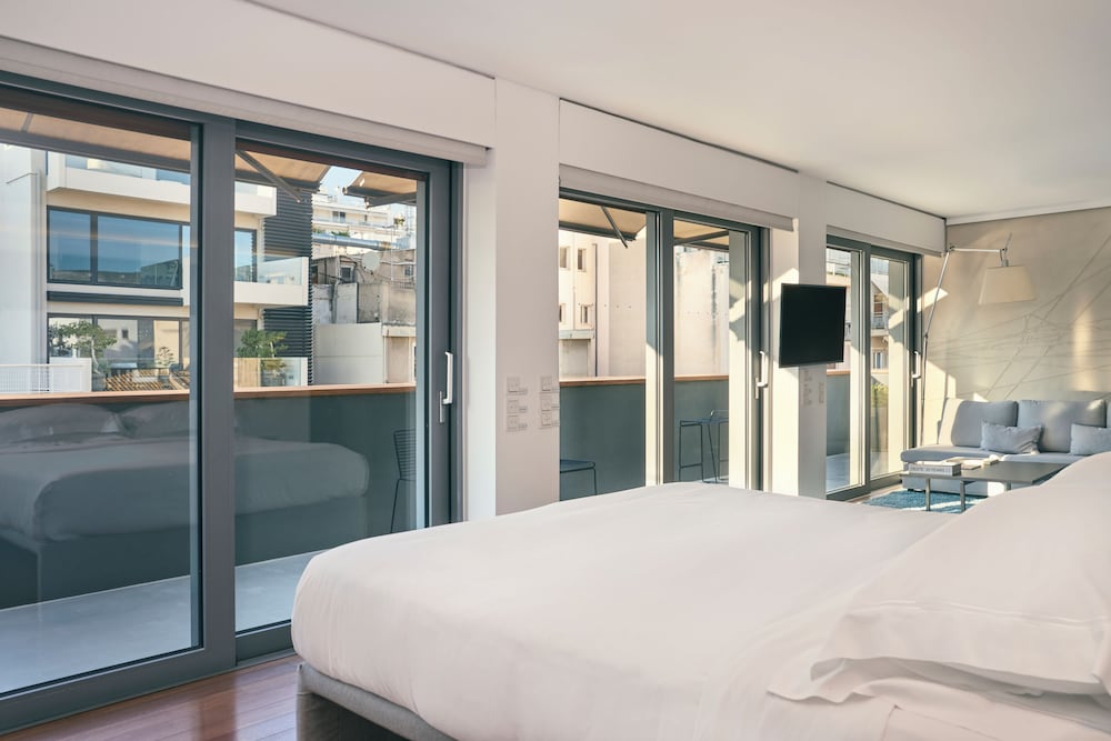 Фото Periscope Hotel