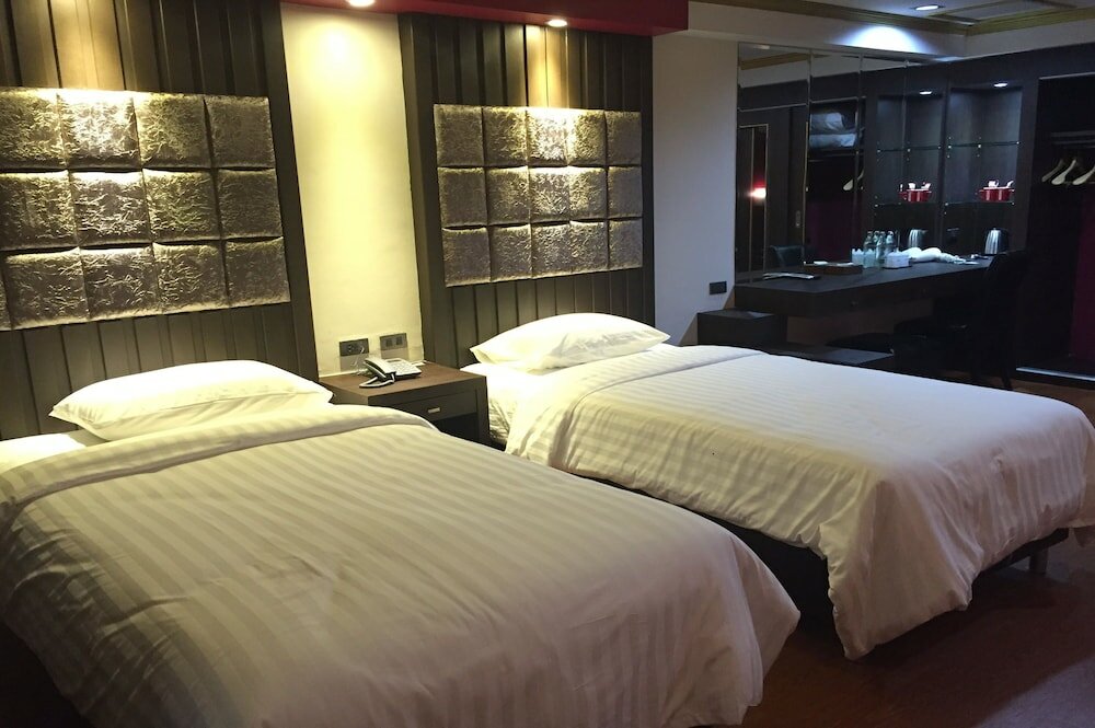 Фото Grand Pink Hotel Hat Yai