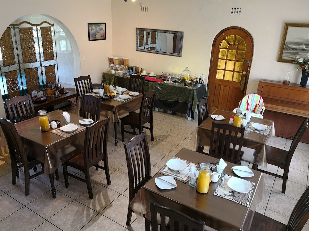 Фото All Over Africa Guest House