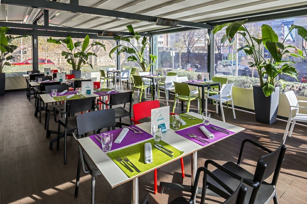 Фото Hotel Zentral Castellana Norte