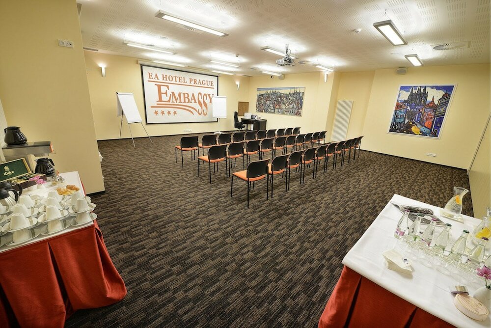 Фото Ea Embassy Prague Hotel