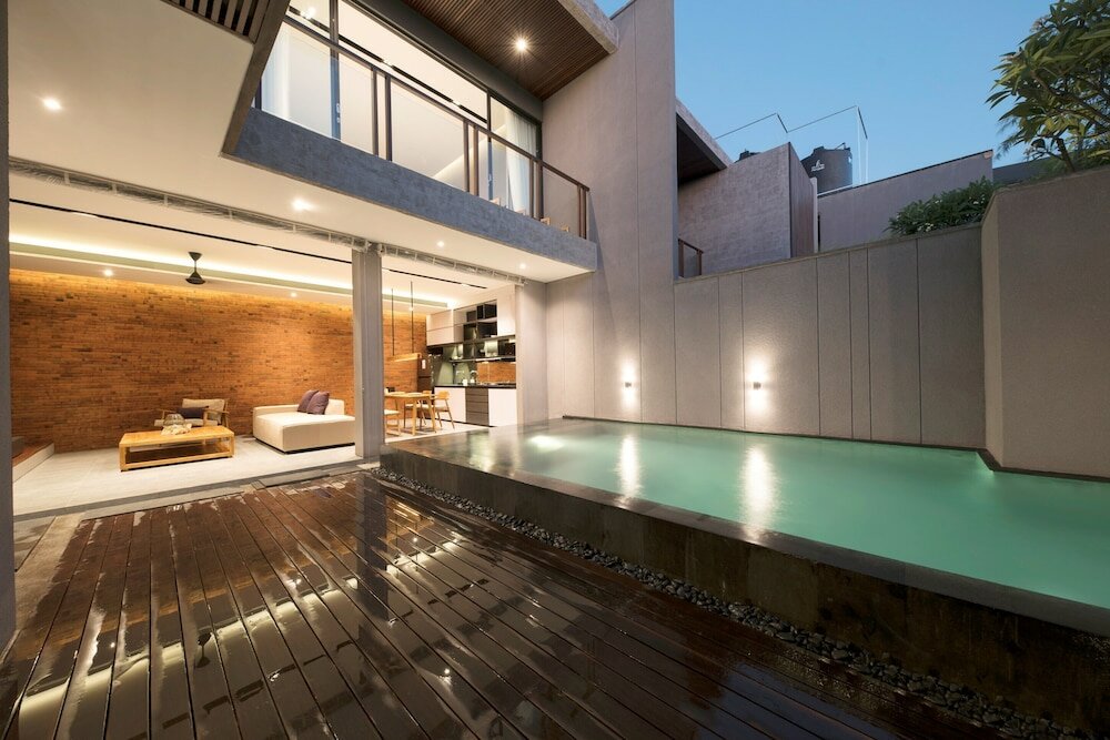 Фото Villa DeDayuh Seminyak