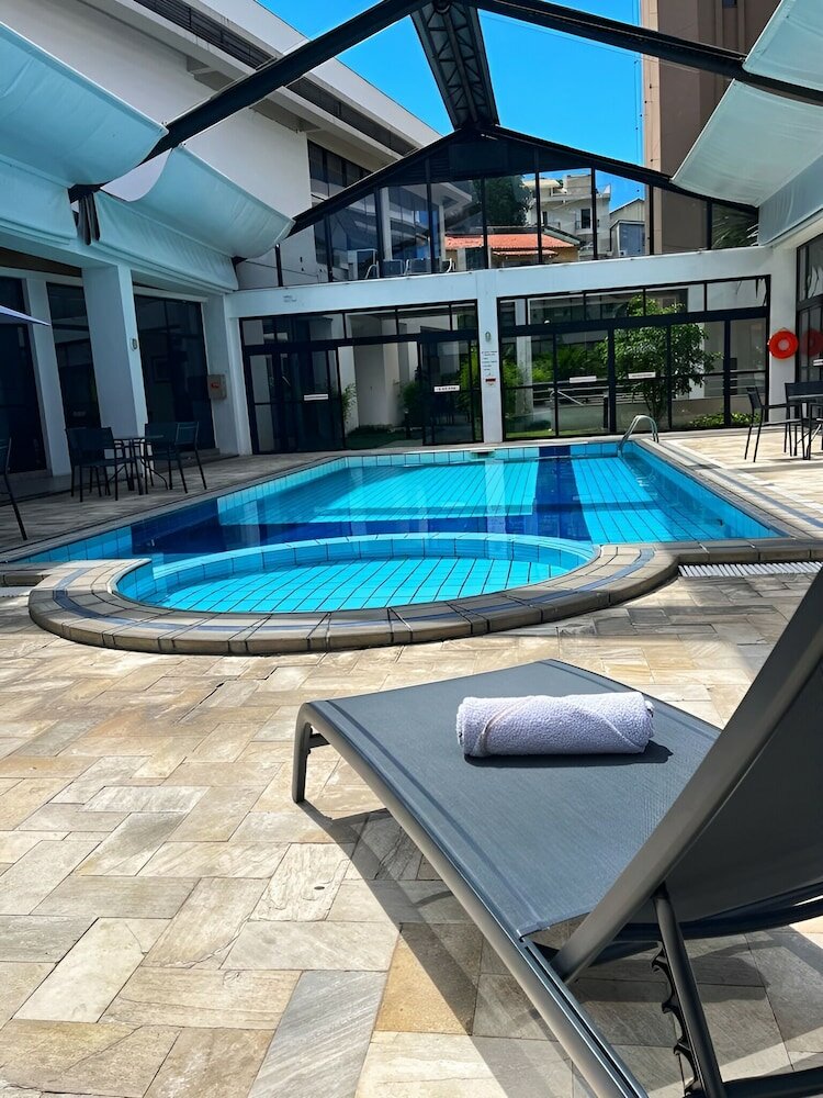 Фото Cambirela Hotel