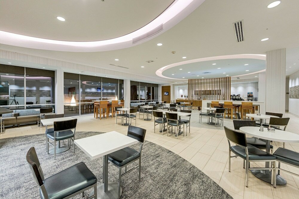 Фото SpringHill Suites Houston The Woodlands