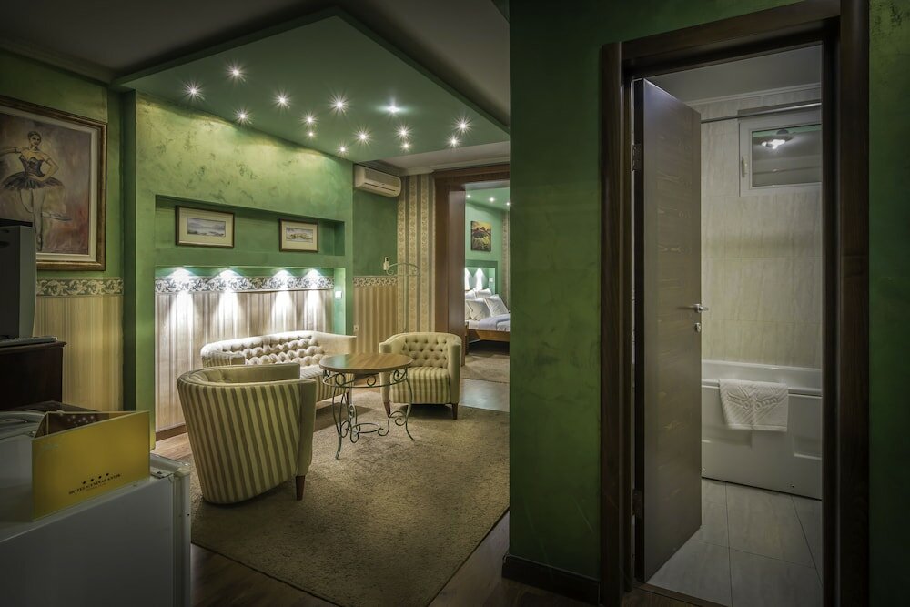 Фото Garni Hotel Garson Lux