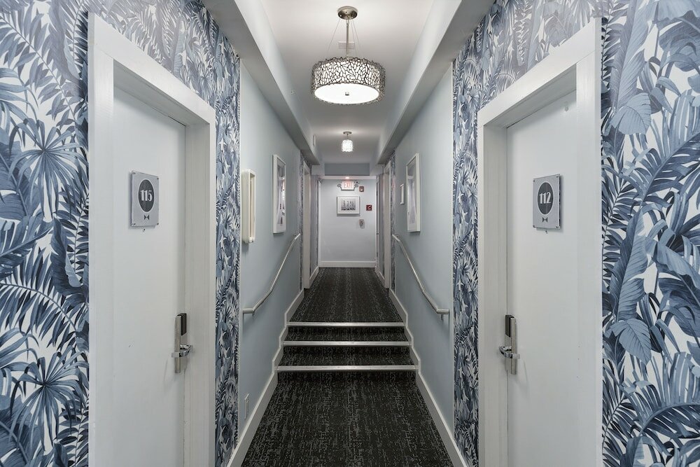 Фото The Penguin Hotel