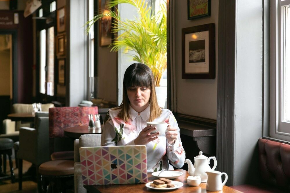 Фото The Rose & Crown Wimbledon