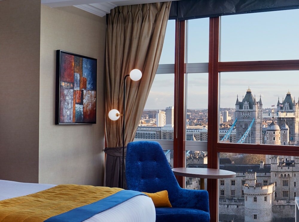 Фото Leonardo Royal Hotel London City - Tower of London