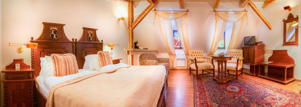 Фото The King Charles