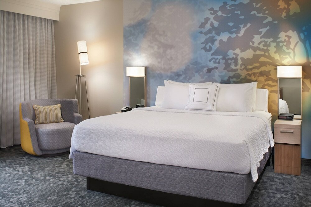 Фото Courtyard by Marriott Cincinnati-Covington