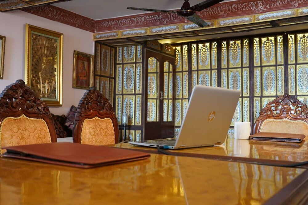 Фото WelcomHeritage Grace Hotel