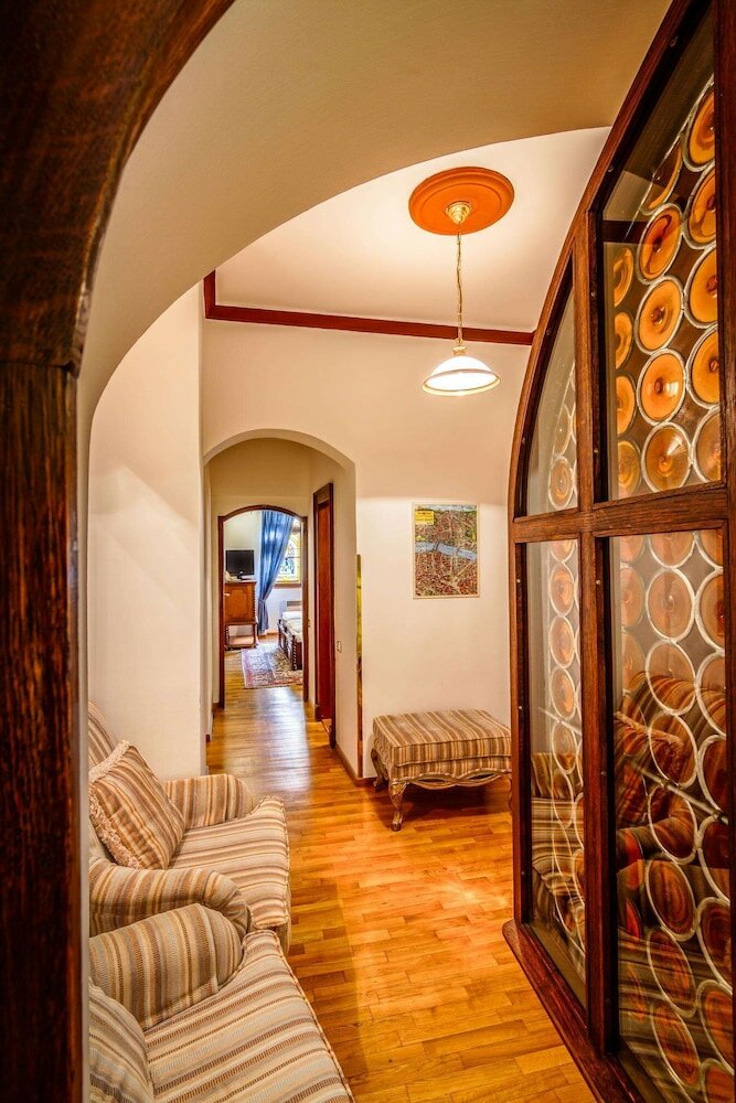 Фото The King Charles