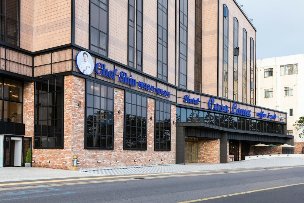 Фото Casaloma Hotel