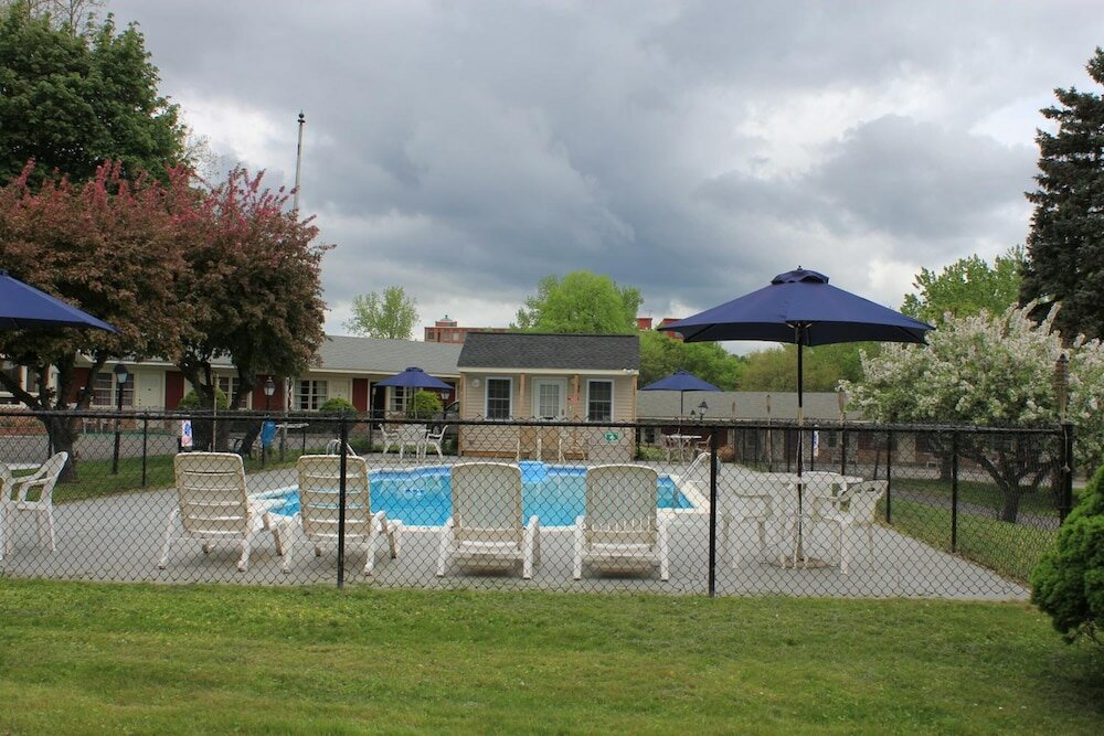 Фото Berkshire Inn
