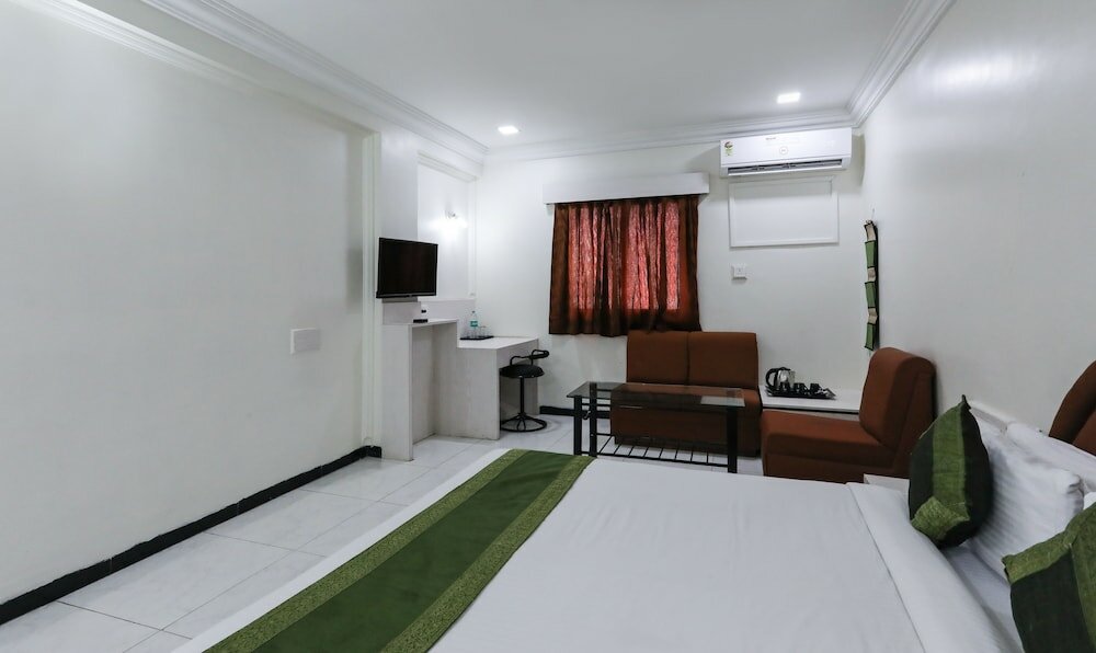 Фото Treebo Trend Omni Palace