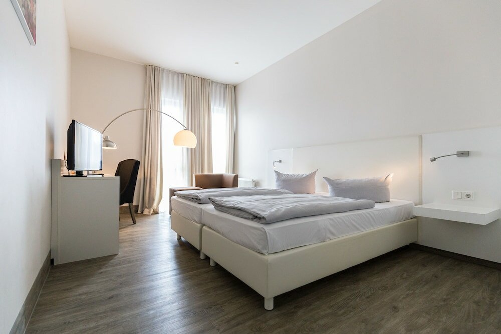 Фото Friendly City Hotel Oktopus