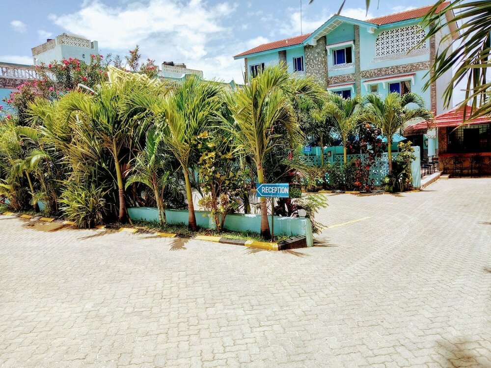 Фото Chamiachi Luxury Apartments