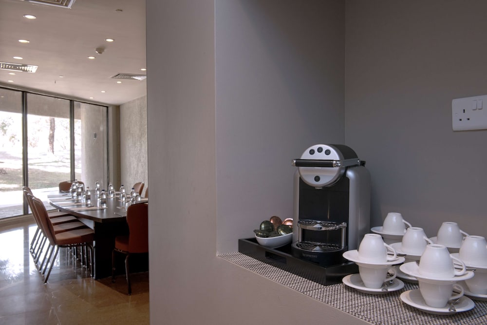 Фото Radisson Blu Mammy Yoko Hotel, Freetown