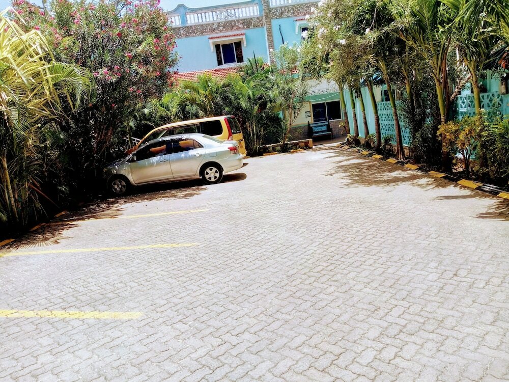 Фото Chamiachi Luxury Apartments