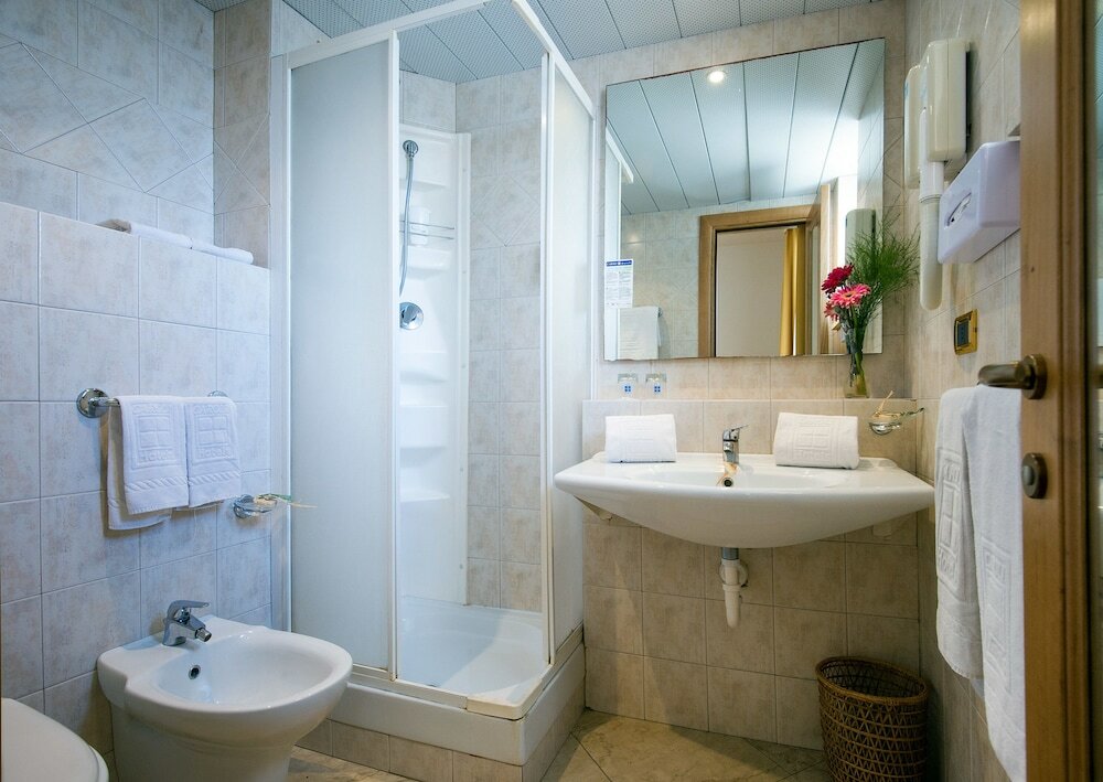 Фото Joli Park Hotel