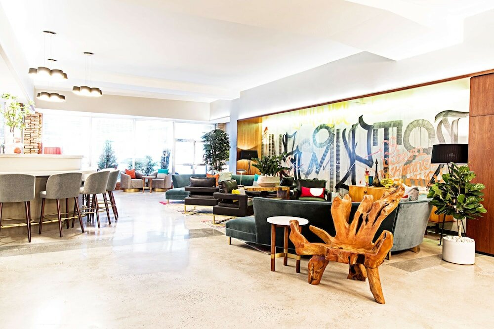 Фото Unscripted Durham