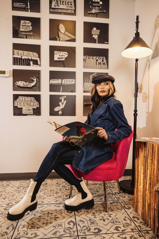 Фото Hotel McCoy - Art, Coffee, Beer, Wine