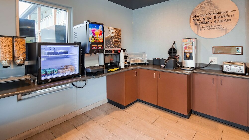 Фото SureStay Hotel by Best Western Phoenix Downtown