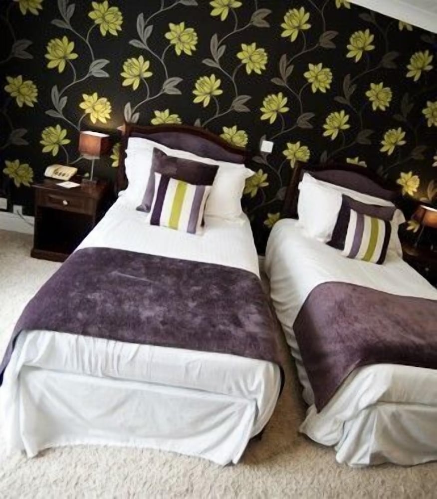 Фото The Brackenborough Hotel