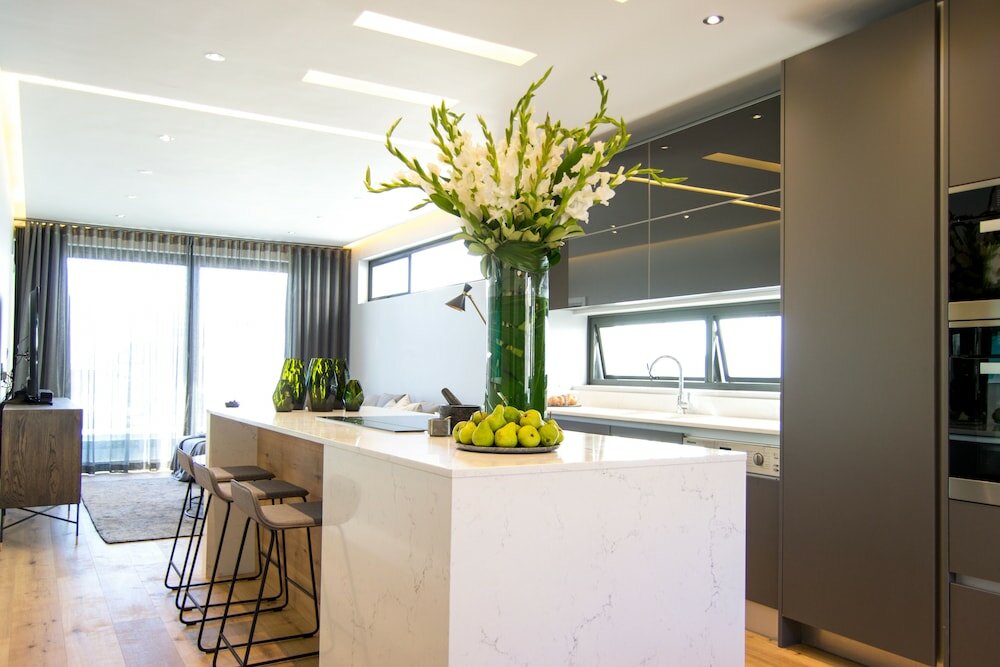 Фото Seacliff Apartments