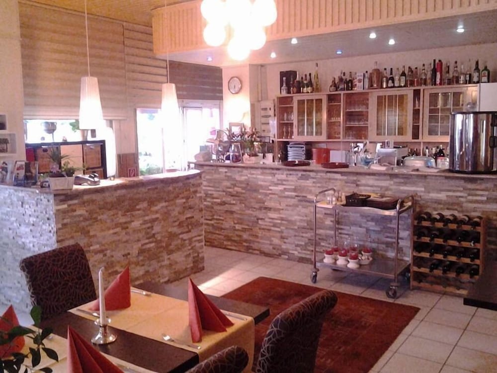 Фото Hotel Restaurant Alexandros