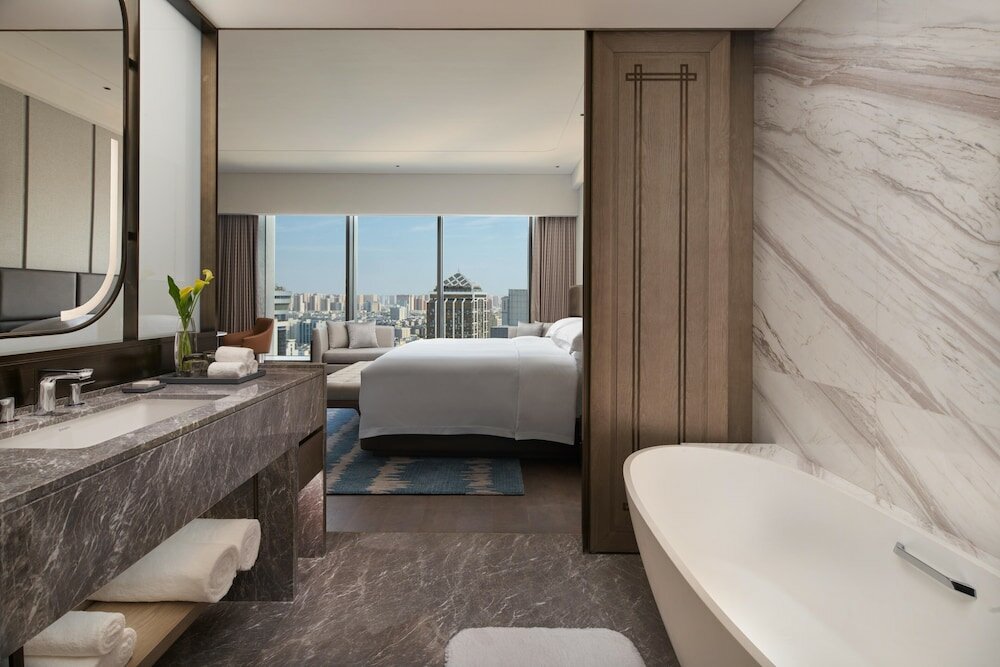 Фото Intercontinental Zhengzhou, an Ihg Hotel