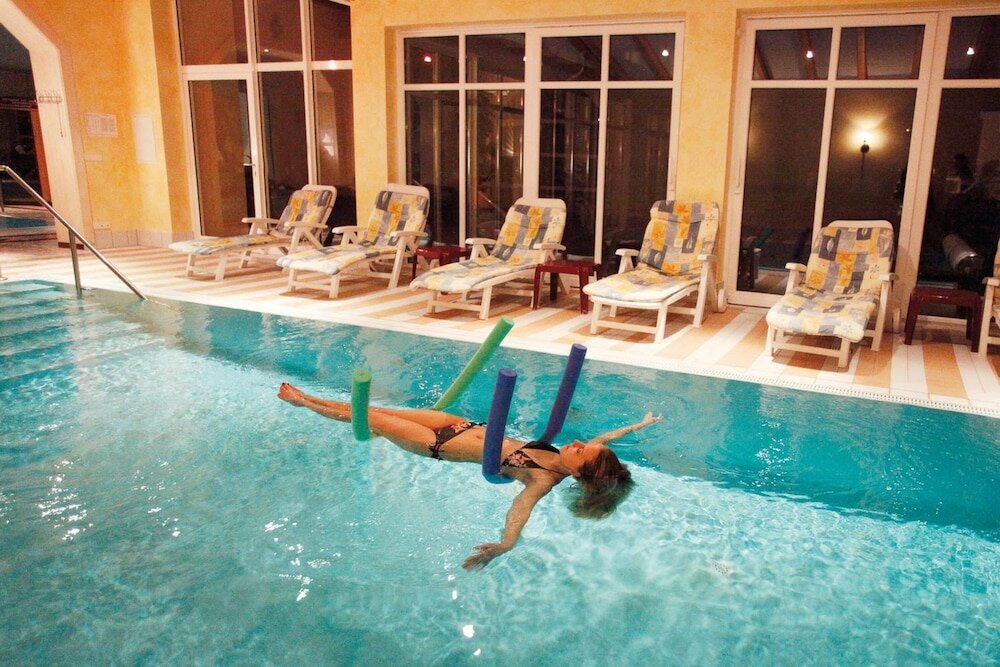 Фото Hotel Quellenhof