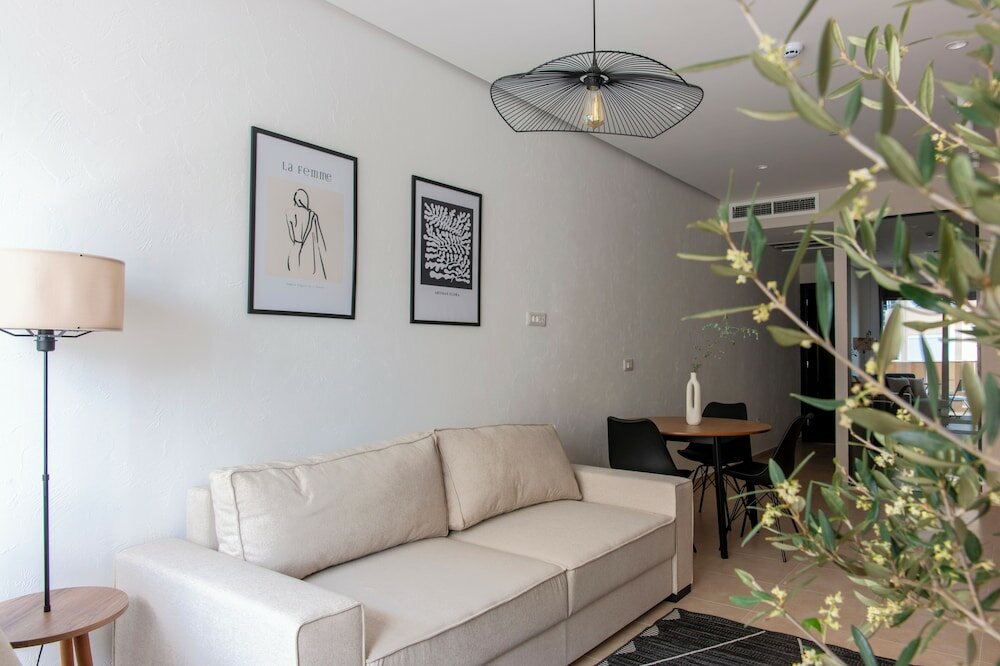 Фото Soho Suites