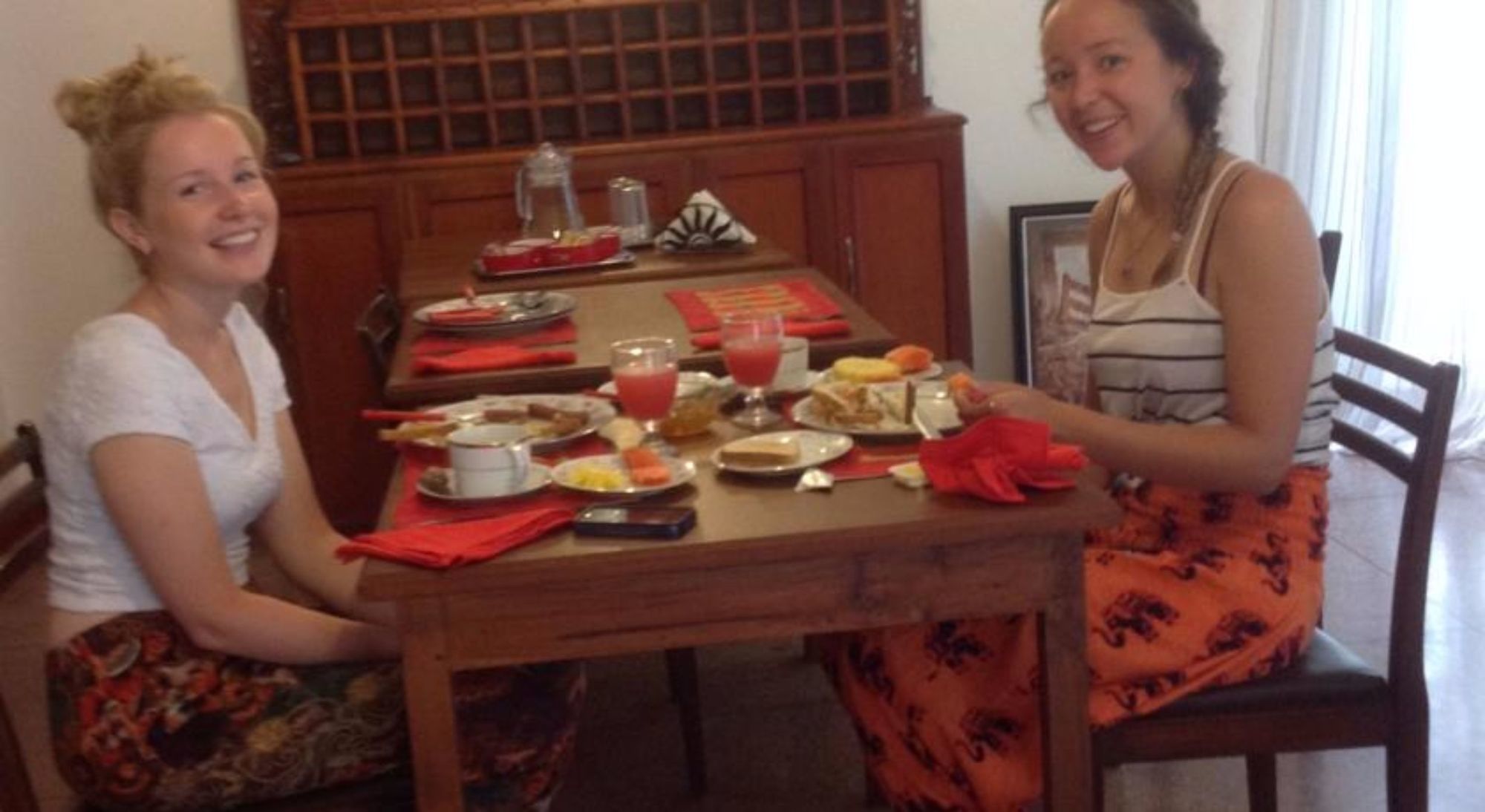 Фото Tree Breeze Inn