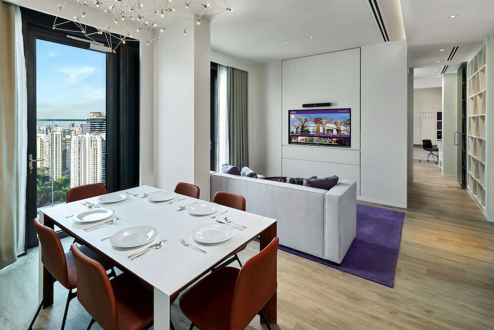 Фото Yotel Singapore Orchard Road