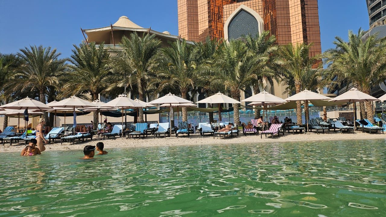 Фото Bab Al Qasr Hotel
