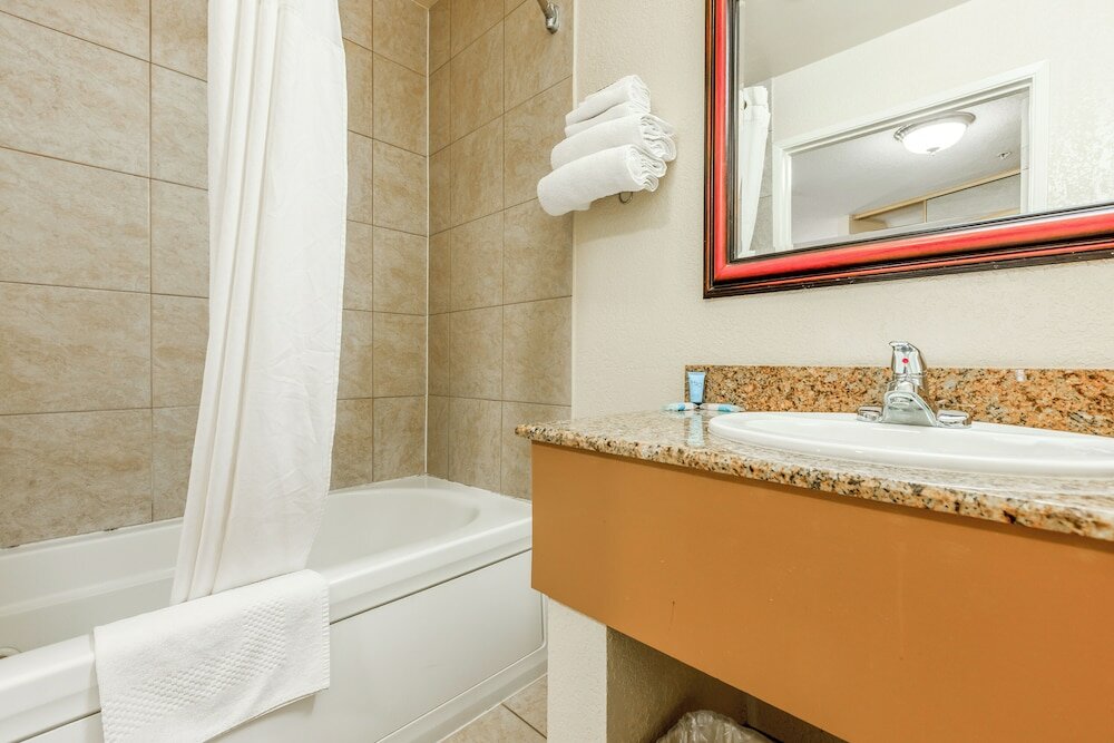 Фото Rodeway Inn San Clemente Beach