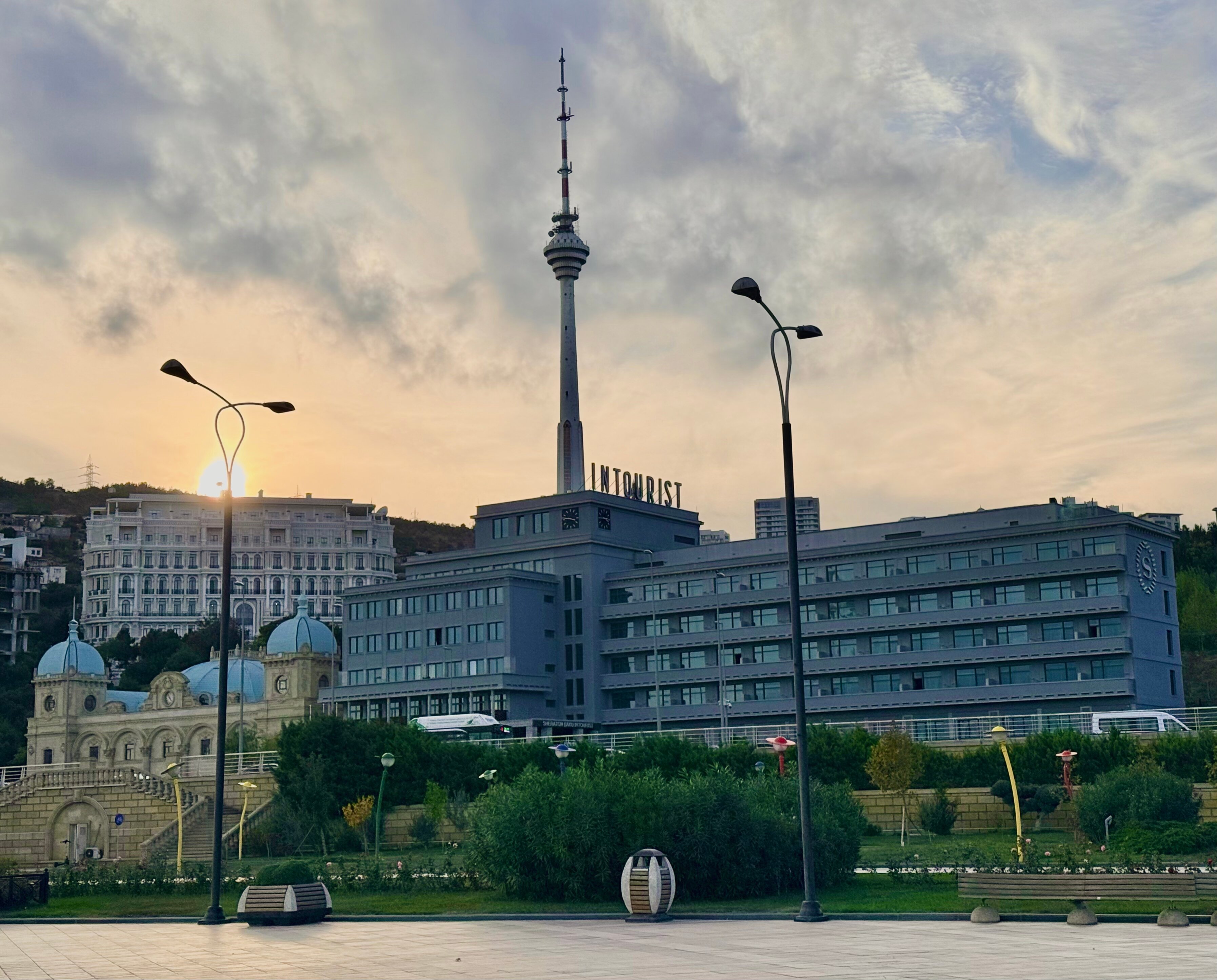 Фото Sheraton Baku Intourist