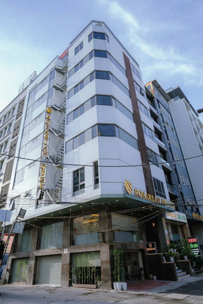 Фото Rosarian Hotel