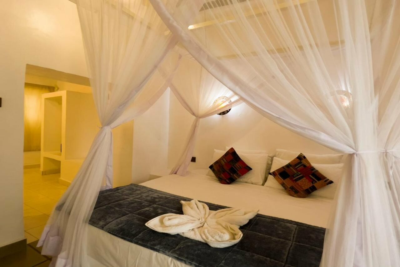 Фото Zanzi House